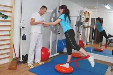 best physical therapy centre in gurgaon, best rehab centre in gurgaon, physiotherapy at sethi hospital gurgaon